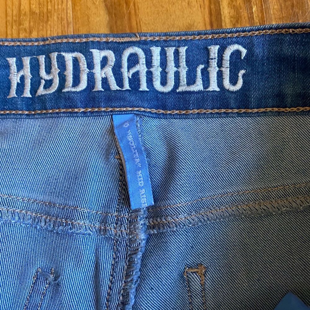 Hydraulic “Nolita” Mid Rise Curvy Skinny Kick Cropped Jeans - Picture 5 of 11